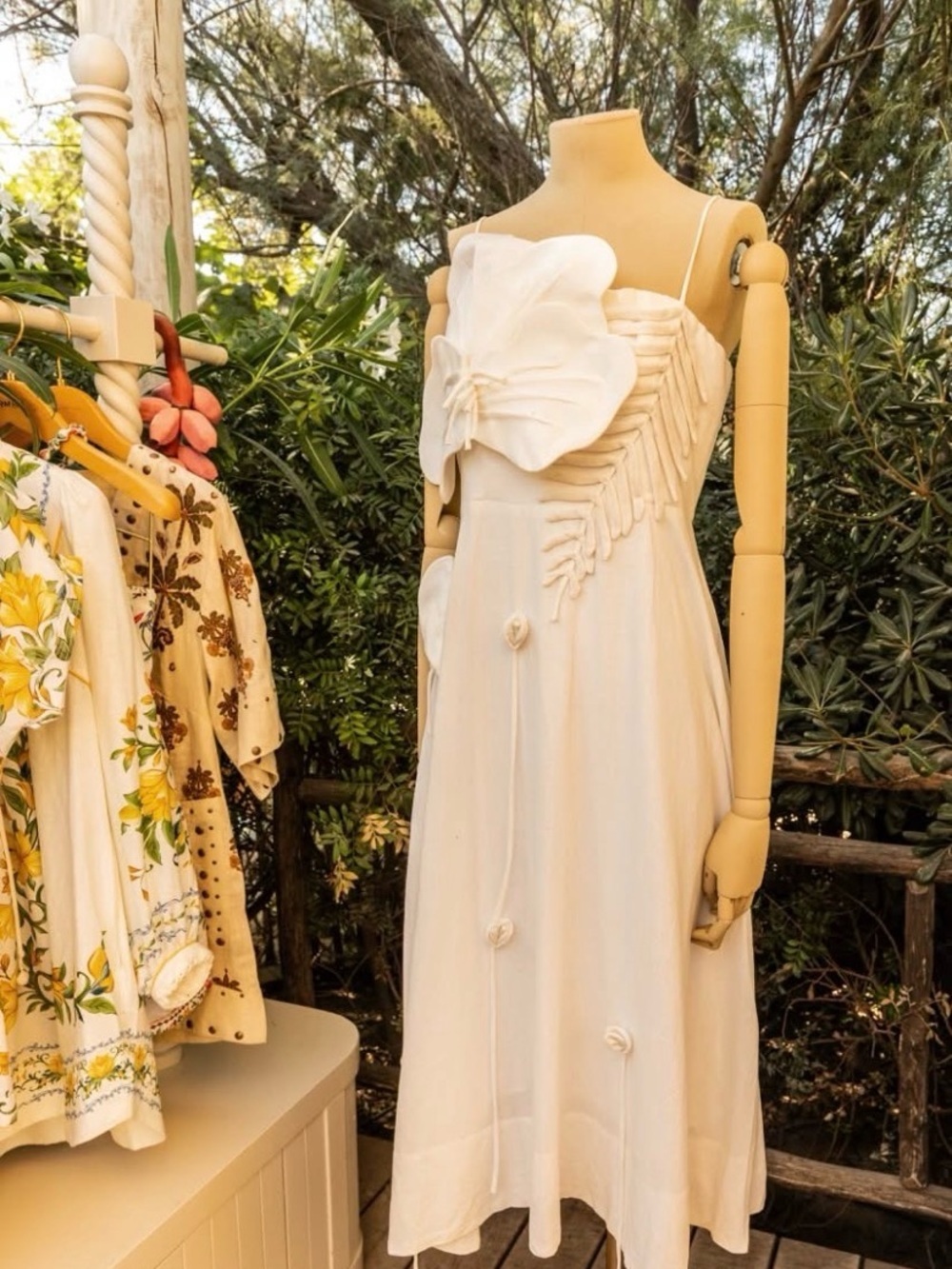 Farm Rio's Garden midi-dress - Picture 13 of 16